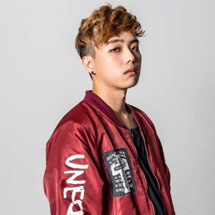 49186179_1988434781193240_236959277070155776_o